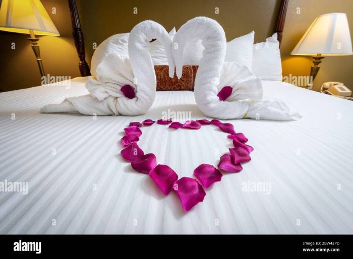 How many rose petals to decorate a room